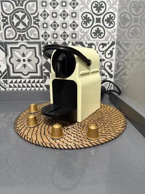 Utensilios para hacer té y café en Apolo Studio: Apartamento en Playa de Las Canteras
