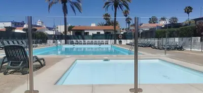 Piscina en o cerca de 2 bedroom bungalow aguamarina