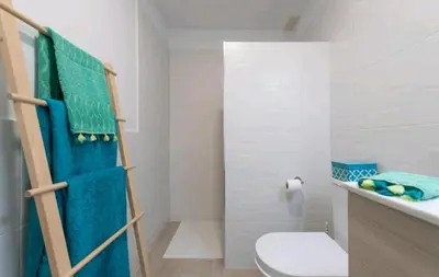 Un baño de 2 bedroom bungalow aguamarina