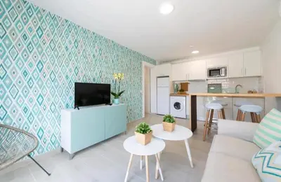 Una cocina o zona de cocina en 2 bedroom bungalow aguamarina