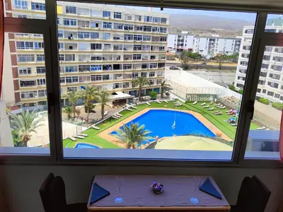 Piscina en o cerca de Residencial Los Molinos con piscina, TV internacional y Wifi
