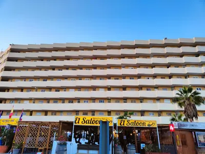 Edificio en el que se encuentra el apartamento