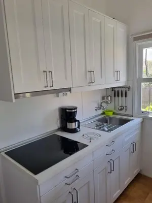 Una cocina o zona de cocina en Bungalow Santa Fe de 2 habitaciones