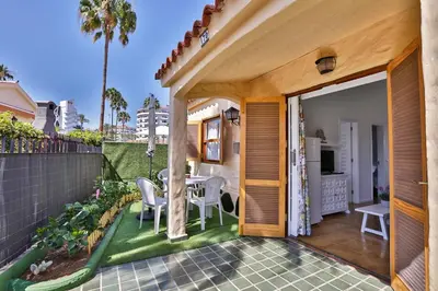 Un balcón o terraza de Bungalow Santa Fe de 2 habitaciones