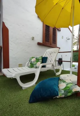 Zona de estar de Las Tartanas Two Bedroom Bungalow