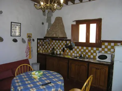 Una cocina o zona de cocina en Vivelorural la casita de Andrés 2, Agüimes