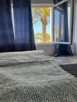 Cama o camas de una habitación en San Agustin2, quiet apartment close to the beach