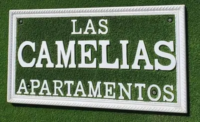 Certificado, premio, señal o documento que está expuesto en Las Camelias 215 By Pride Holiday Rentals