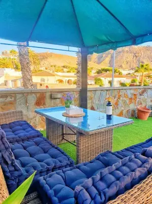 Zona de estar de The perfect place to relax Bedroom with hot tub, beautiful tropical garden area. Bbq and big open spaces through all the house.It is located in a quiet place, but still 5 min away from the touristic Puerto Rico and walking distance from the beach