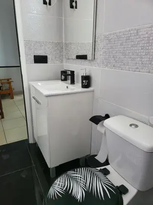 Un baño de La Naval 209, Atico - CIRTA
