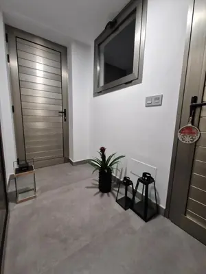 Una televisión o centro de entretenimiento en Ocean Surf Suite