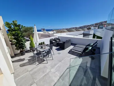 Un balcón o terraza de Ocean Surf Suite
