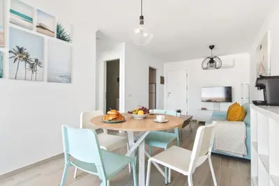Comida en o cerca de este apartamento