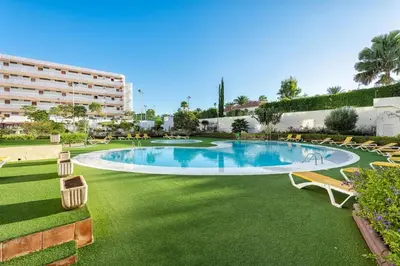 Piscina en o cerca de Lovely Apartament Taidia