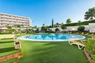 Piscina en o cerca de Lovely Apartament Taidia
