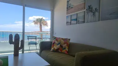 Zona de estar de ARINAGA ARENA Y MAR BEACH