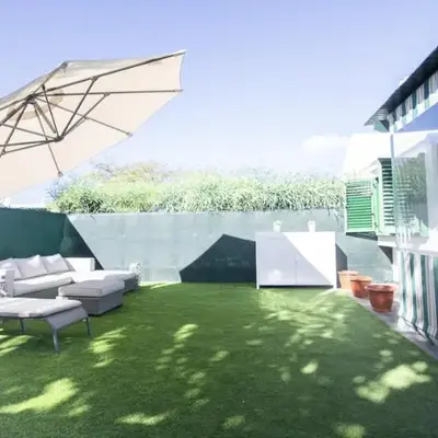 Charming bungalow with private garden