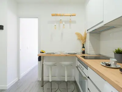 Una cocina o zona de cocina en LuxuryFlats La Isleta - 2BR - Balcony - Parking - Beach