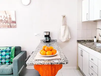 Una cocina o zona de cocina en Beach Friendly Holiday Home