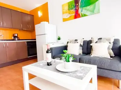 Una cocina o zona de cocina en Sweet Friendly Holiday Home