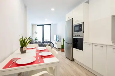 Una cocina o zona de cocina en Famara Suites