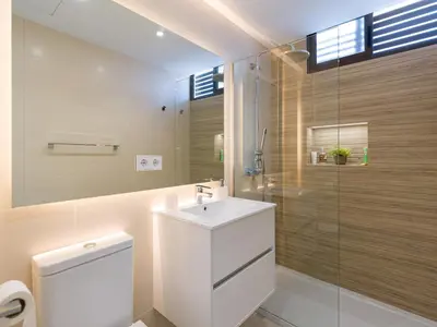 Un baño de Precioso apartamento en 1ª línea de mar