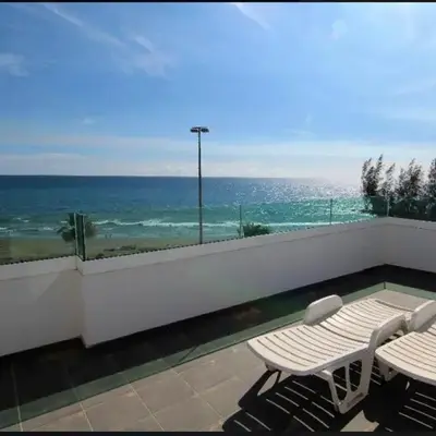 Precioso apartamento en 1ª línea de mar