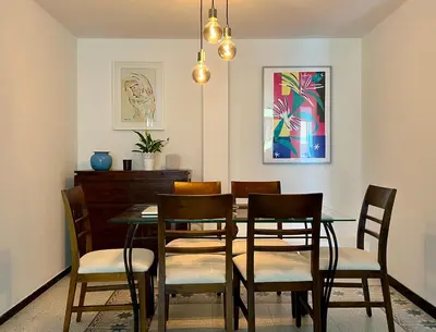 Zona de estar de Spacious 4 Bedrooms apartment for family or several friends