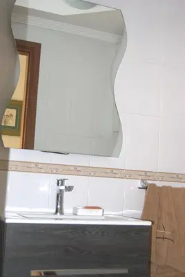 Un baño de APARTAMENTO AVDA. LAS ARTES