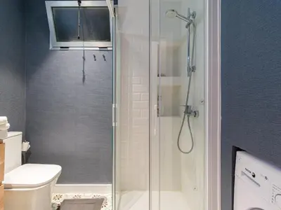 Un baño de Marsin Canteras