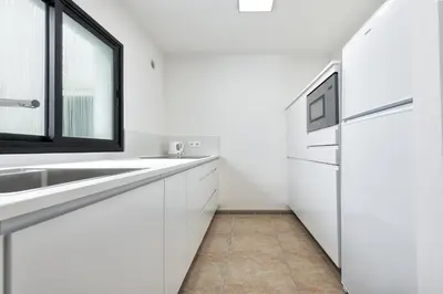 Una cocina o zona de cocina en New Cute Apartment at Salinetas Beach.