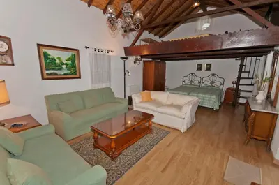 Zona de estar de Cuevas Morenas