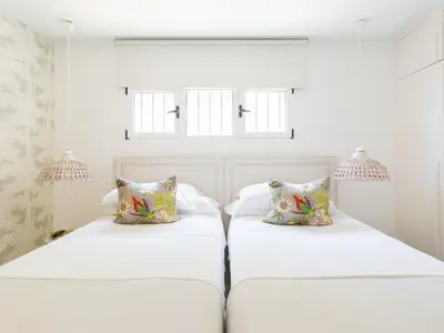 Cama o camas de una habitación en MY SEA VIEW HOLIDAY APARTMENT