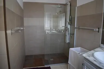 Un baño de El Quijote with private heated pool
