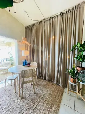 Zona de estar de Boho style bungalow with ocean view