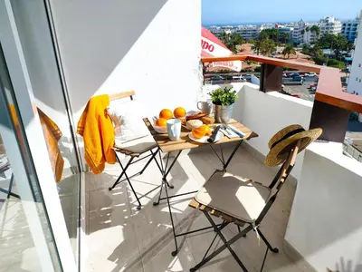 Un balcón o terraza de Cotton Cloud Holiday Home