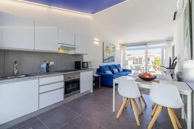 Una cocina o zona de cocina en Beach Luxury Bungalow