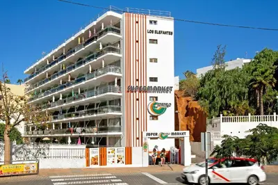 Edificio en el que se encuentra el apartamento