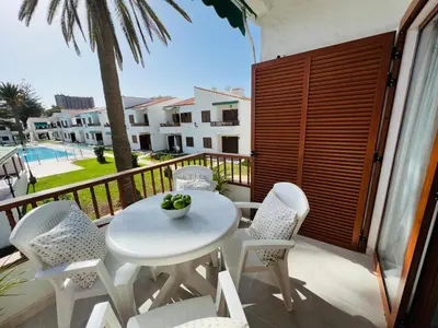 Piscina en o cerca de Apartamentos Los Balandros by SunHousesCanarias