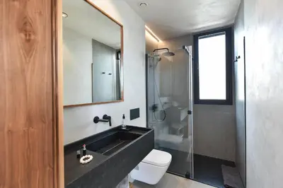 Un baño de Almadies Tauro by VillaGranCanaria