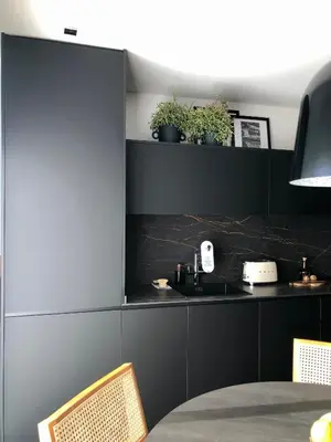Una cocina o zona de cocina en the matter Meaningful apartments Laura