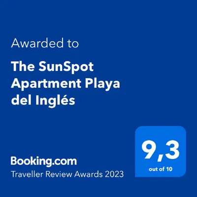 Certificado, premio, señal o documento que está expuesto en The SunSpot Apartment Playa del Inglés