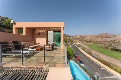 Piscina en o cerca de Villa mit Pool Los Lagos 16