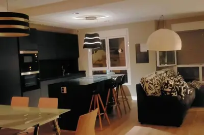 Una cocina o zona de cocina en luminoso duplex en Las Canteras (Surf Zone)