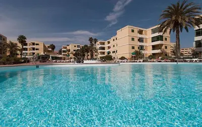 Piscina en o cerca de Olas Suites Playa del Ingles