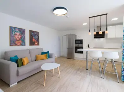 Una cocina o zona de cocina en Olas Suites Playa del Ingles