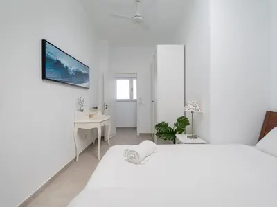 Cama o camas de una habitación en Leyre Mar Canteras by Canariasgetaway