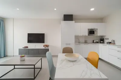 Una cocina o zona de cocina en Las Afortunadas - Playa Arinaga 1ºD