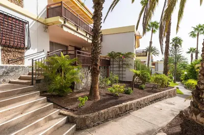 Jardín al aire libre en Rocas Rojas