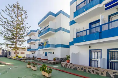 Edificio en el que se encuentra el apartamento